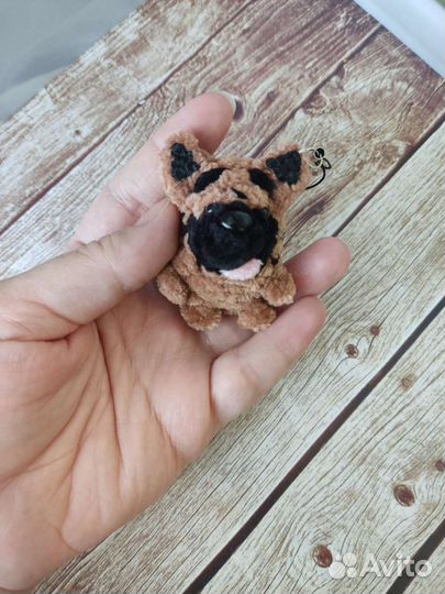 Брелок ручной работы