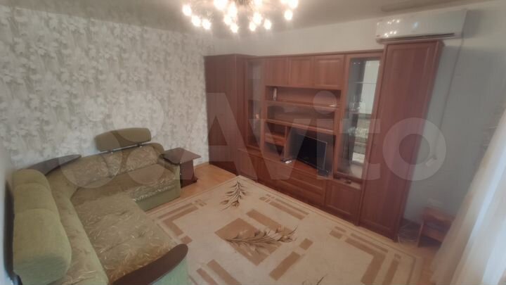 2-к. квартира, 53 м², 3/11 эт.