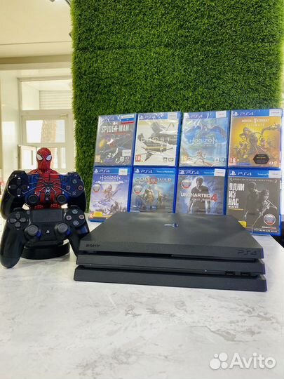 700 игр + Sony playstation 4 pro 1tb