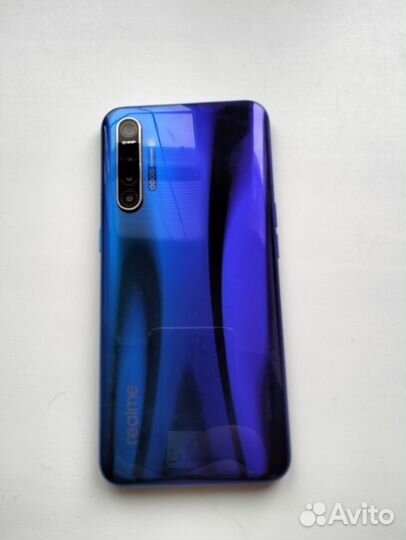 Смартфон realme xt