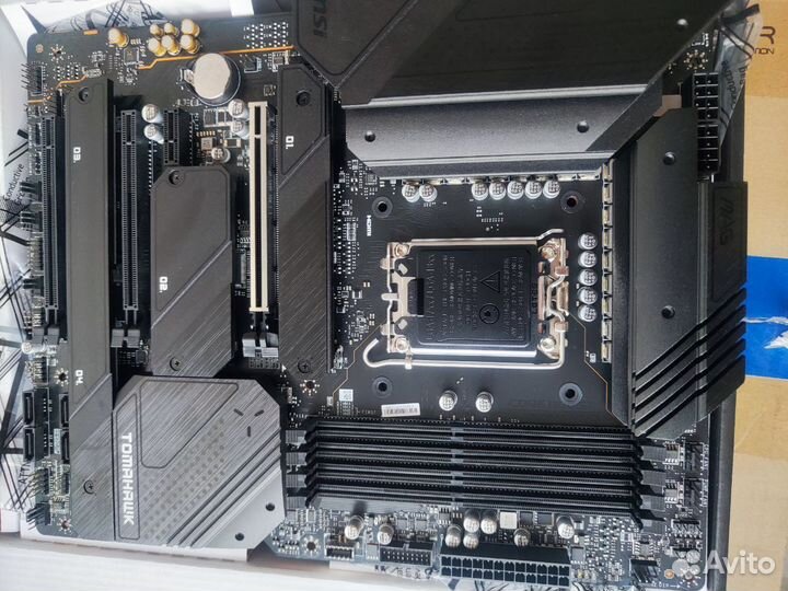 Материнская плата MSI MAG Z690 Tomahawk Wi-Fi DDR4