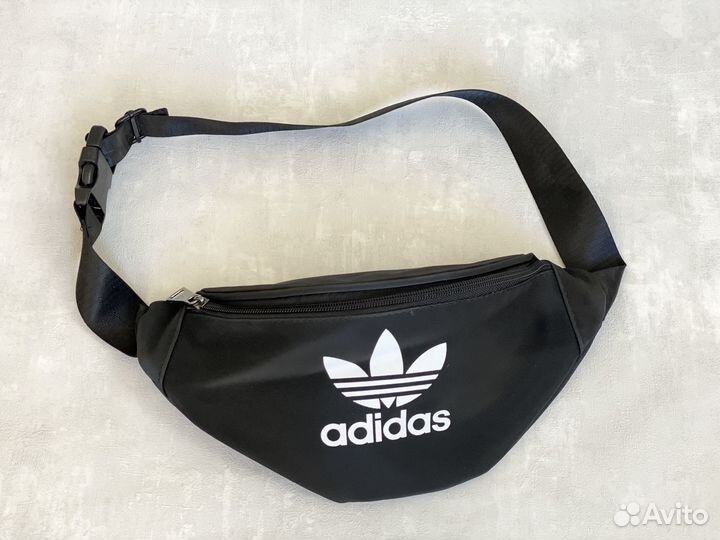 Поясная сумка Adidas черная