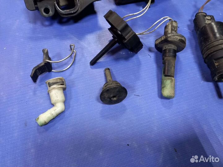 Замок капота Mercedes benz w203 c320