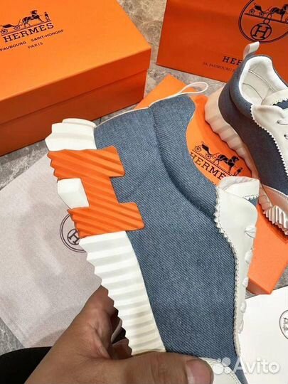 Кроссовки Hermes (39-45) для уверенных в себе мужчин