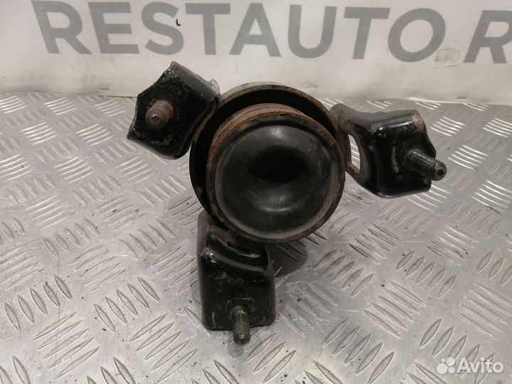 Опора двигателя передняя Toyota Highlander