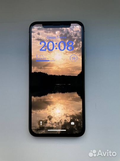 iPhone X, 64 ГБ