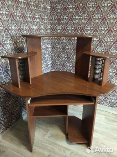 Компьютерный стол бу