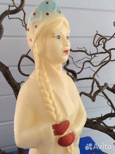 Игрушка снегурочка