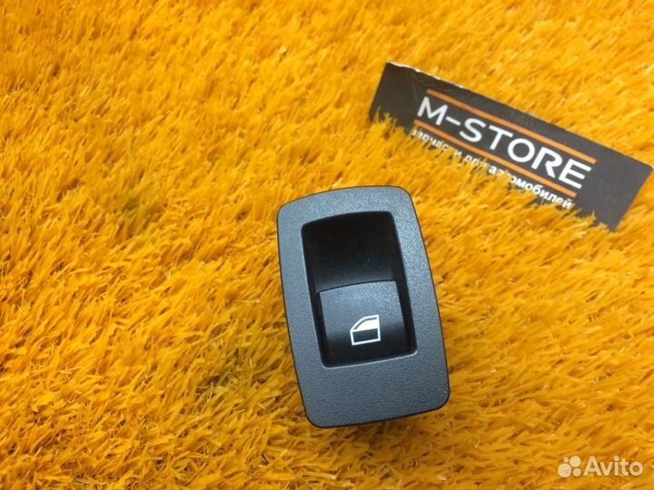 Кнопка стеклоподъемника задняя левая Bmw 1-Series