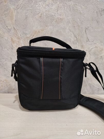 Сумка для зеркального фотоаппарата