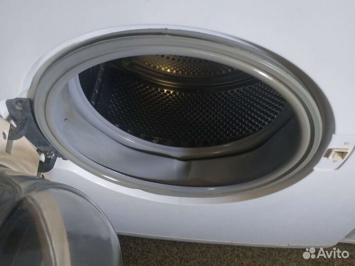 Стиральная машина Бош махх 5 Узкая