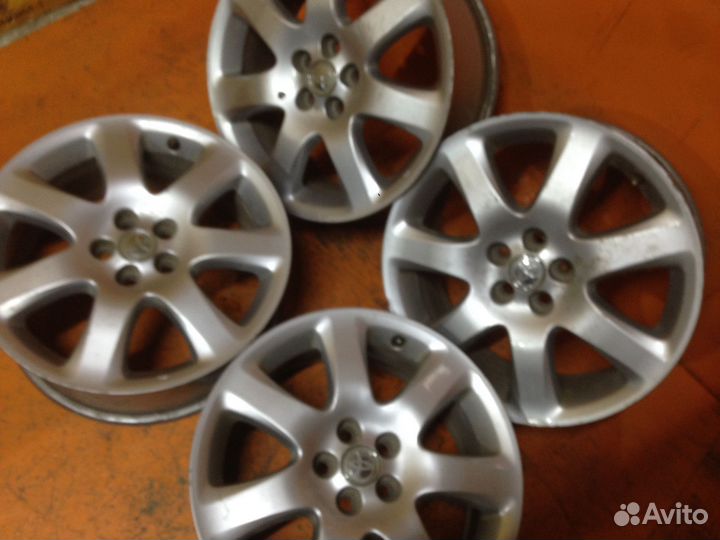 4 шт. Диски - диаметр 17 PCD 5х100 toyota (spain)