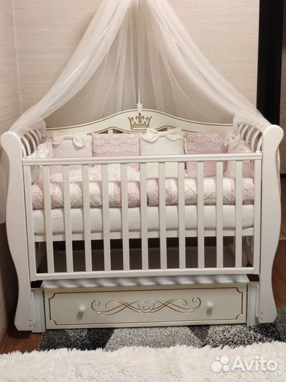 Бортики в кроватку