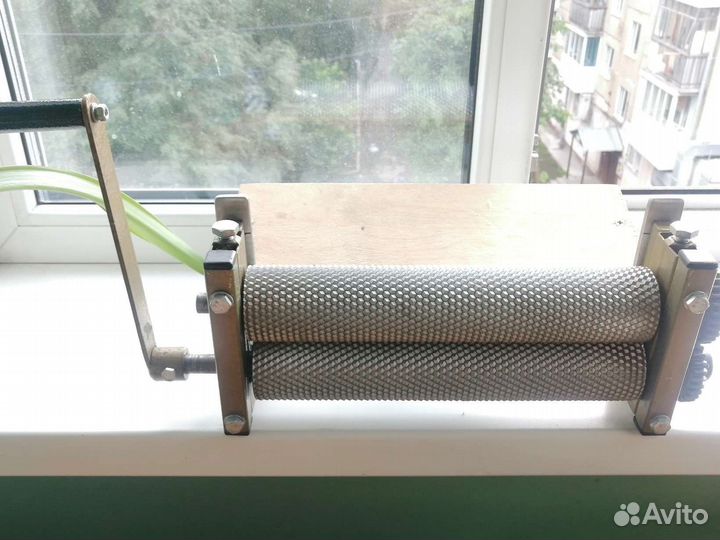 Гравировальный станок для изготовления вощины