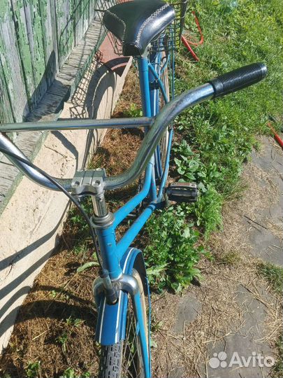 Старый велосипед СССР