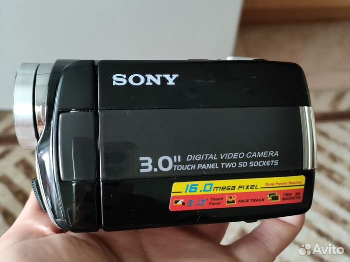 Видеокамера sony