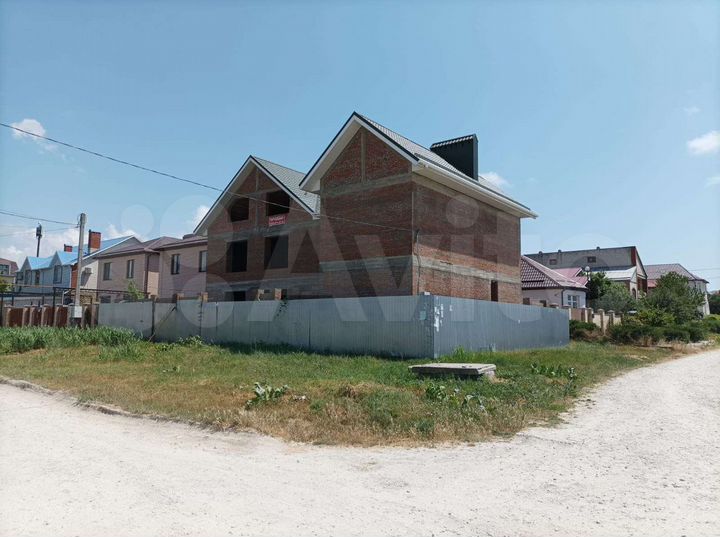 Дом 274 м² на участке 3 сот.