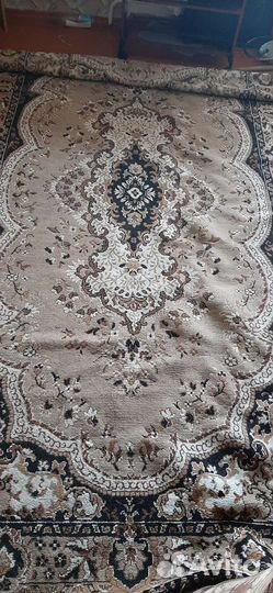 Ковер шерстяной