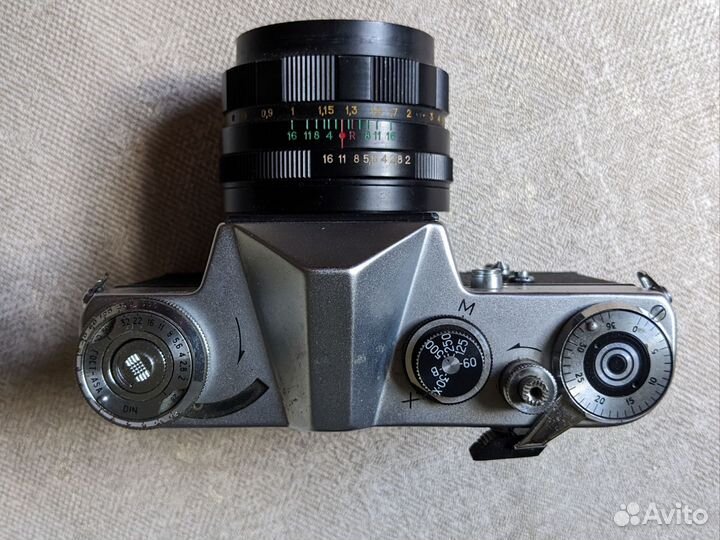 СССР Плёночный фотоаппарат Зенит ем + Гелиос 44М