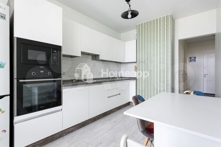 2-к. квартира, 80 м², 23/25 эт.