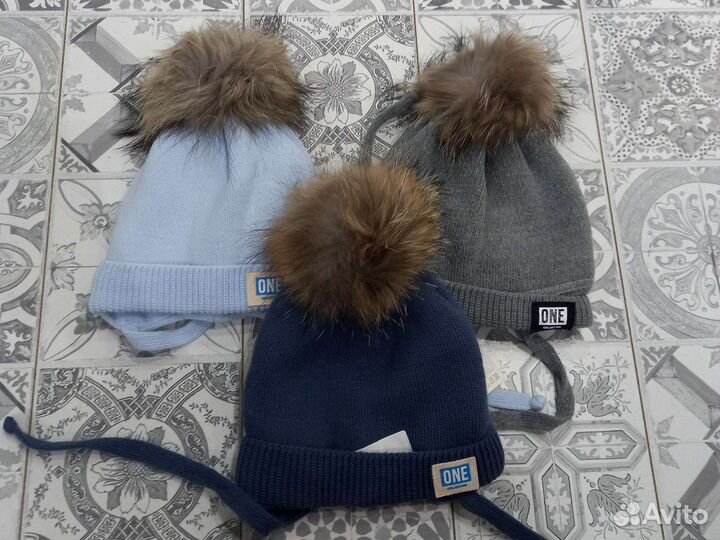 Шапка с натуральным помпоном 6-12 мес