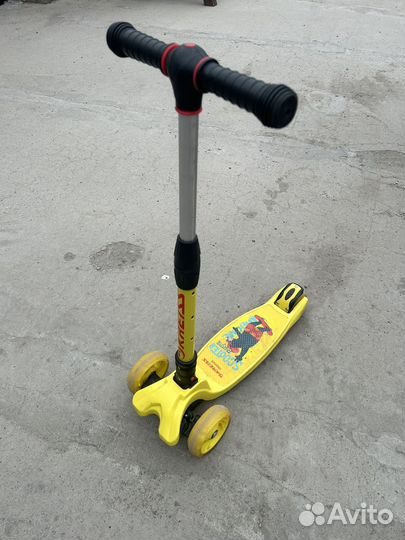 Самокат детский трехколесный kreiss