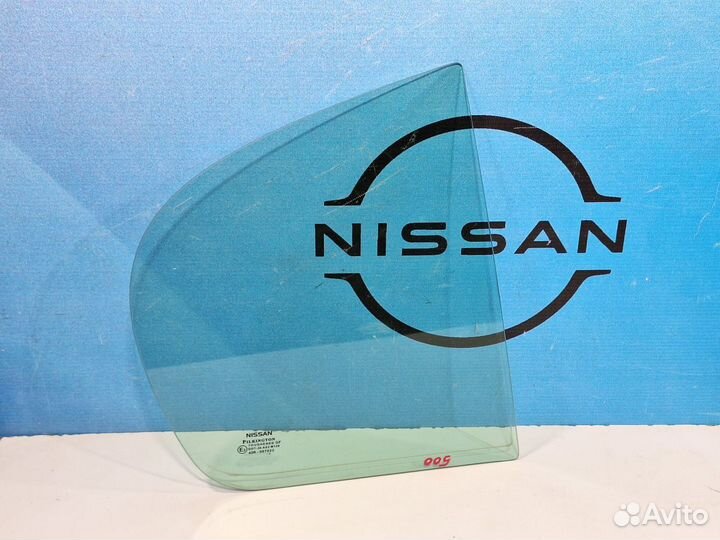 Форточка стекло двери Nissan almera N16 Прав