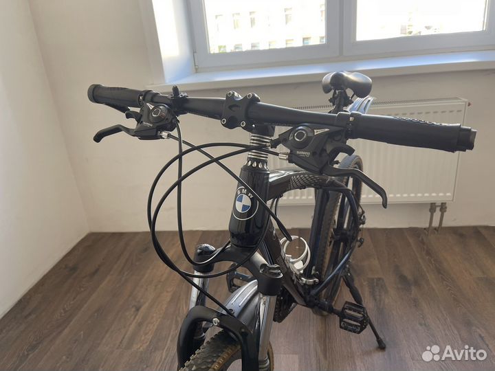Велосипед на литых дисках bmw