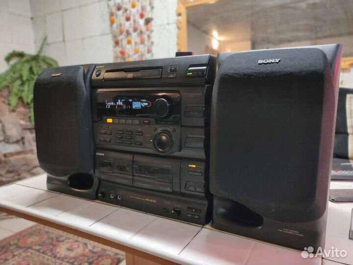 Музыкальный центр sony
