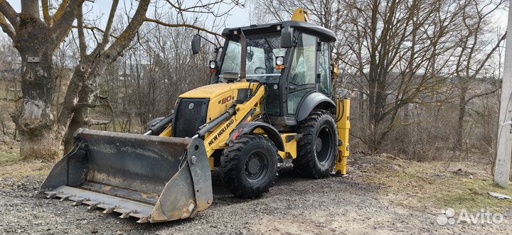 Экскаватор-погрузчик New Holland B80B, 2022