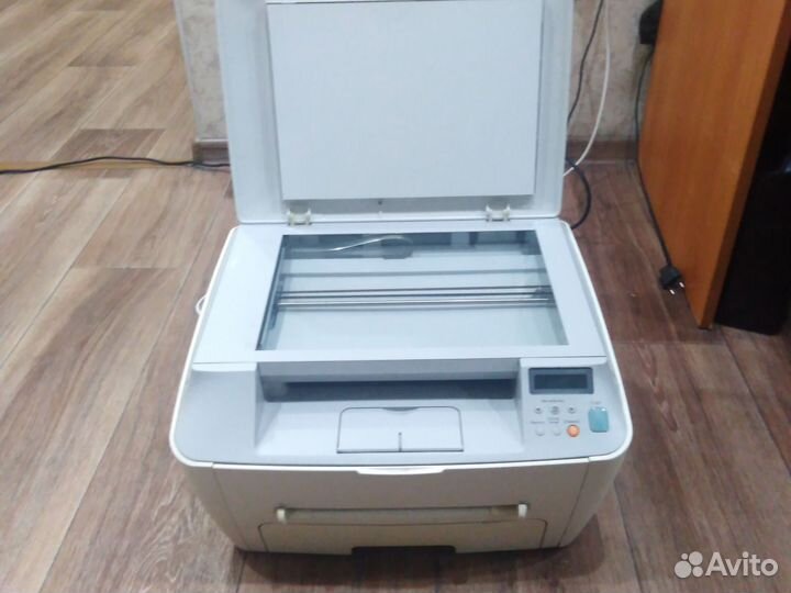 Лазерное мфу Samsung scx-4100 Новый картридж