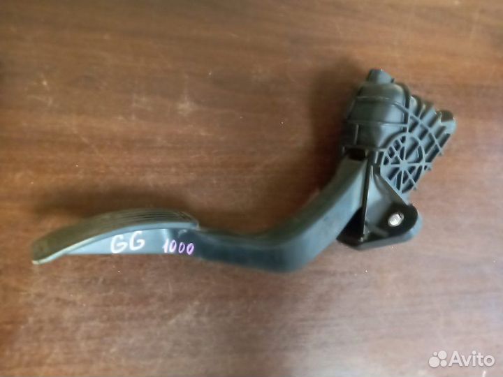 Педаль газа Mazda 6 GG 2006