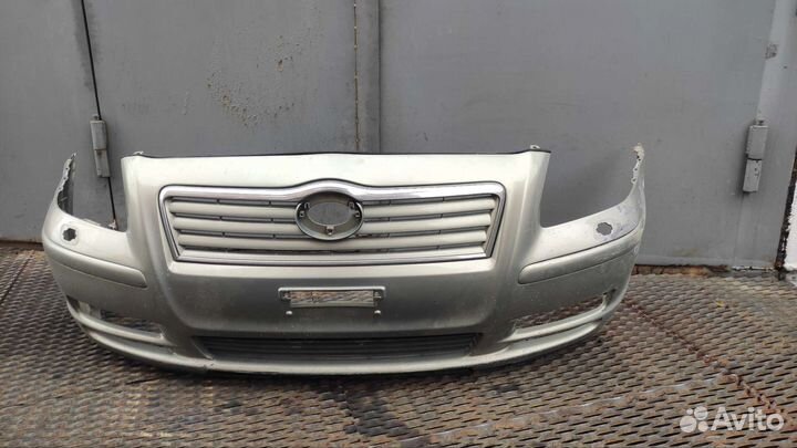 Бампер toyota avensis