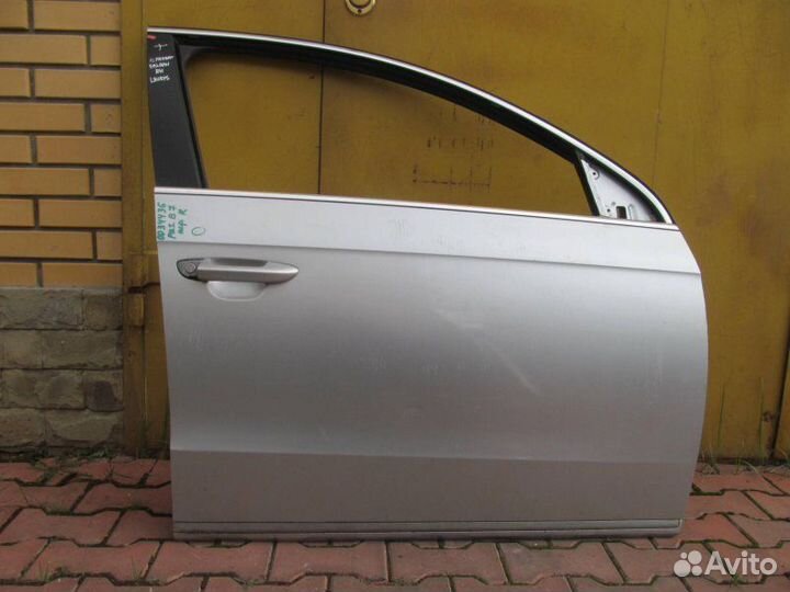Дверь передняя правая Volkswagen Passat B7 2011