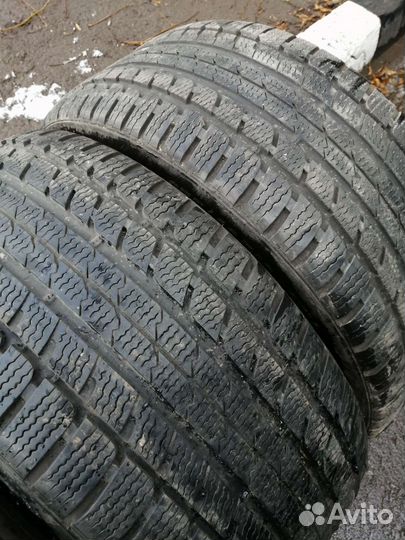Kumho WinterCraft KW27 275/40 R19