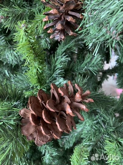 Елка искусственная королевская с шишками 240 см