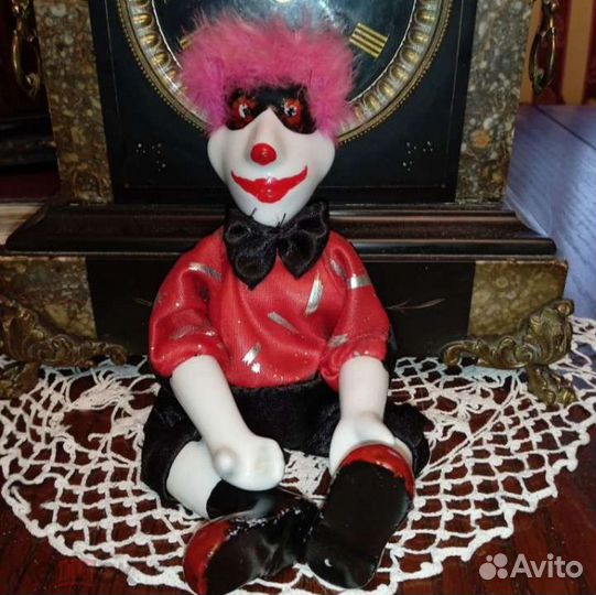 Винтажная кукла 