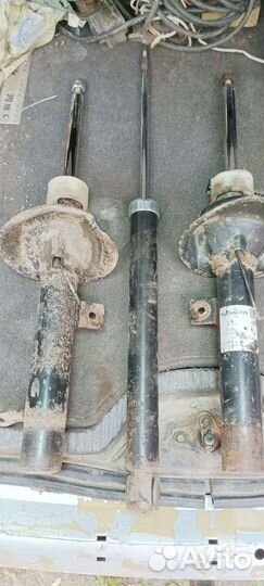 Стойки и задний продольный рычаг на форд фокус 1