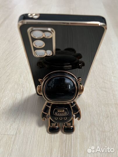 Новые чехлы для Honor 30 pro plus (много)