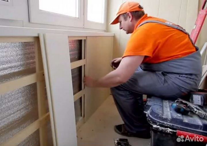 Монтажник на отделку балконов