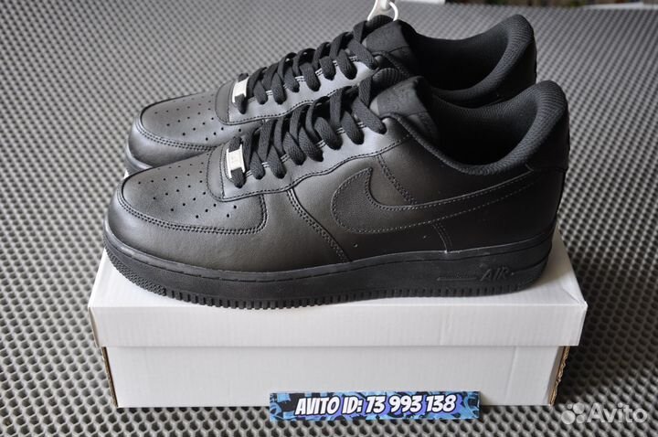 Nike Air Force 1 Black