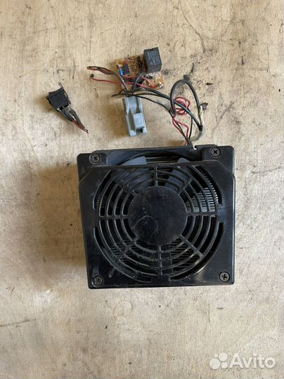 Рейндж ровер спорт 1 холодильник охладитель