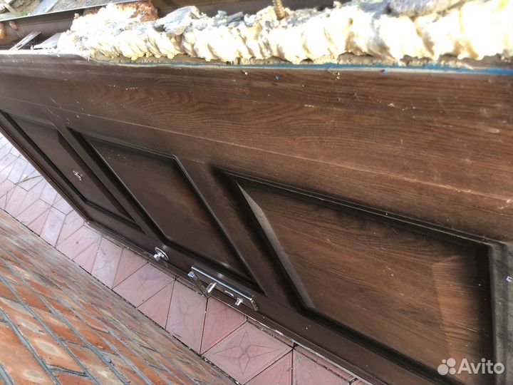 Дверь входная уличная бу