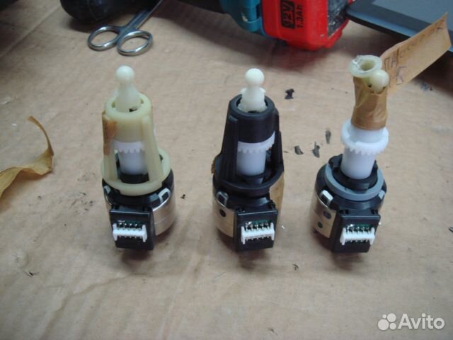 Вольво Моторчик корректора фары 2008-нв