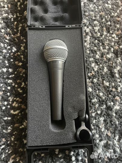 Микрофон Shure SM48