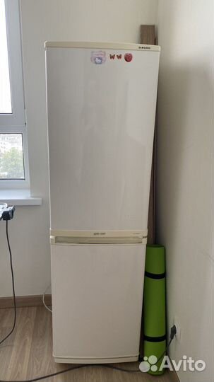 Холодильник бу маленький