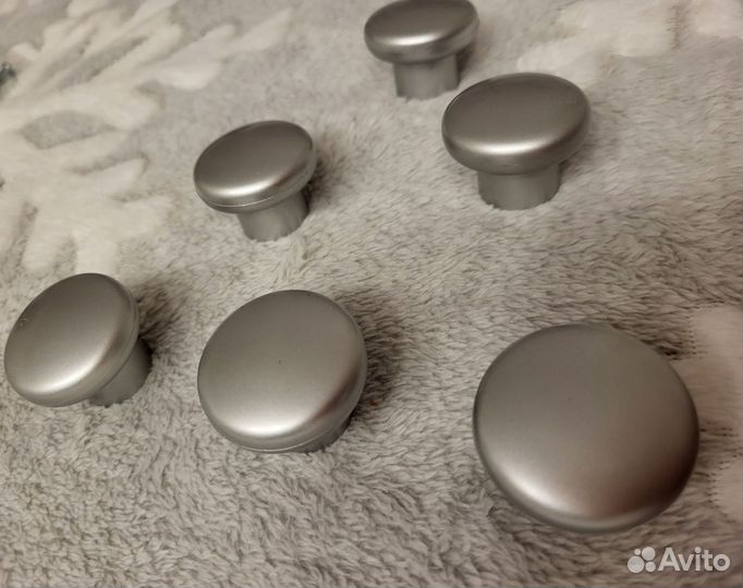 Мебельные ручки кнопки