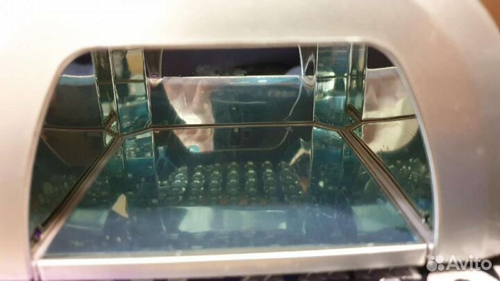 Лампа для ногтей