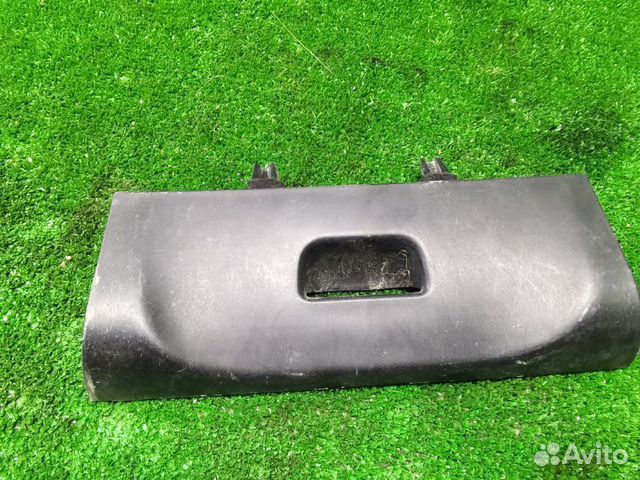 Накладка центральной консоли Citroen C4 седан 1.6