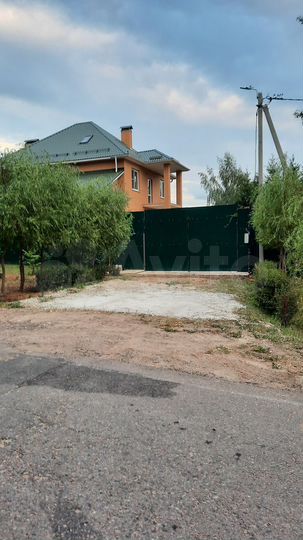 Дом 368 м² на участке 17 сот.